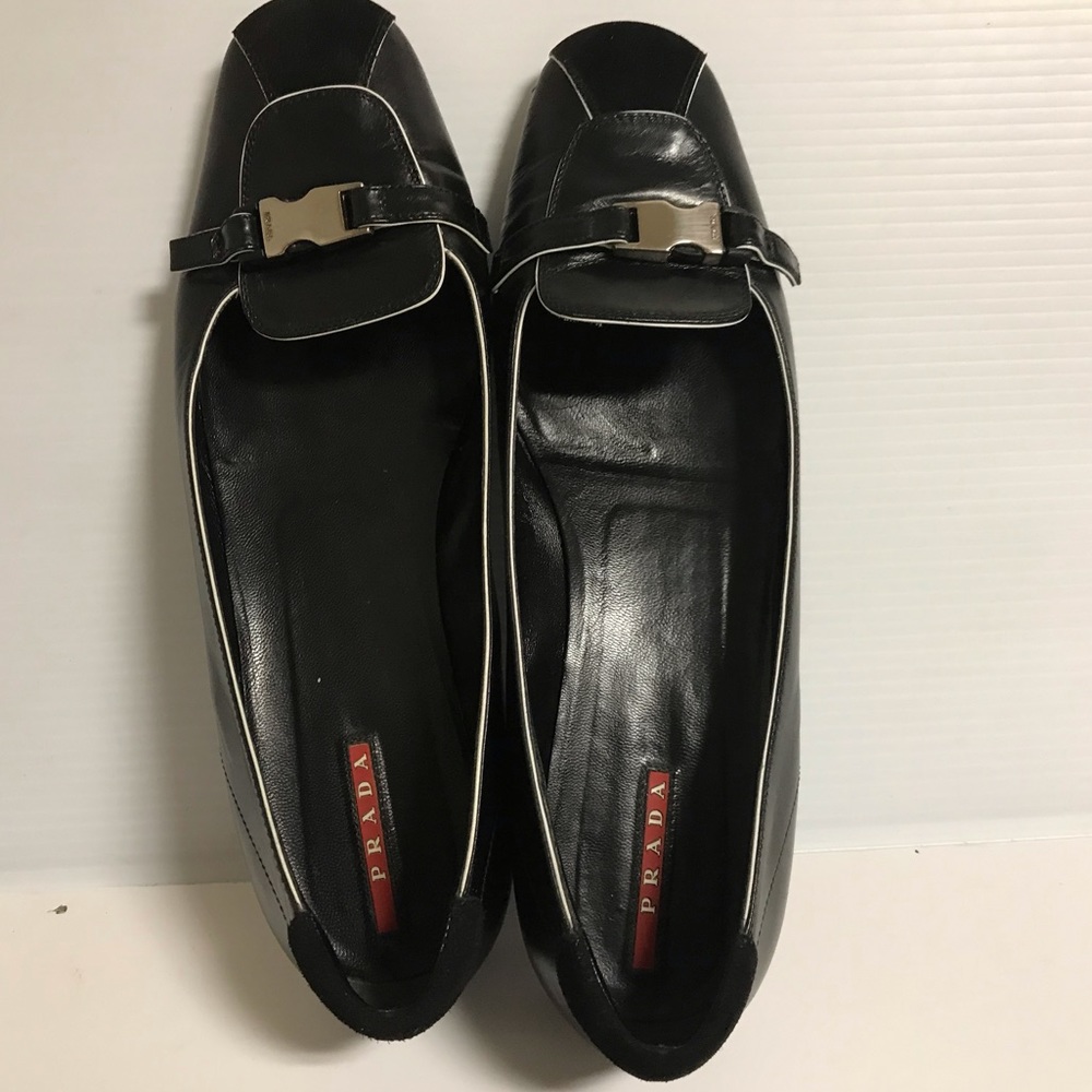 Prada shoes size 39